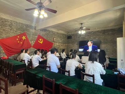 文化艺术学院党总支组织开展"追寻红色足迹 赓续革命薪火"主题党日活动