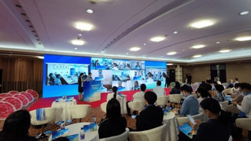 2021年度幸福家庭健康管理促进计划爱肺行动项目总结交流会在京举办，组织文化艺术交流活动