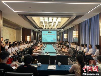 琴声寄道 记闽北朱子文化交流活动中的两岸琴师共话